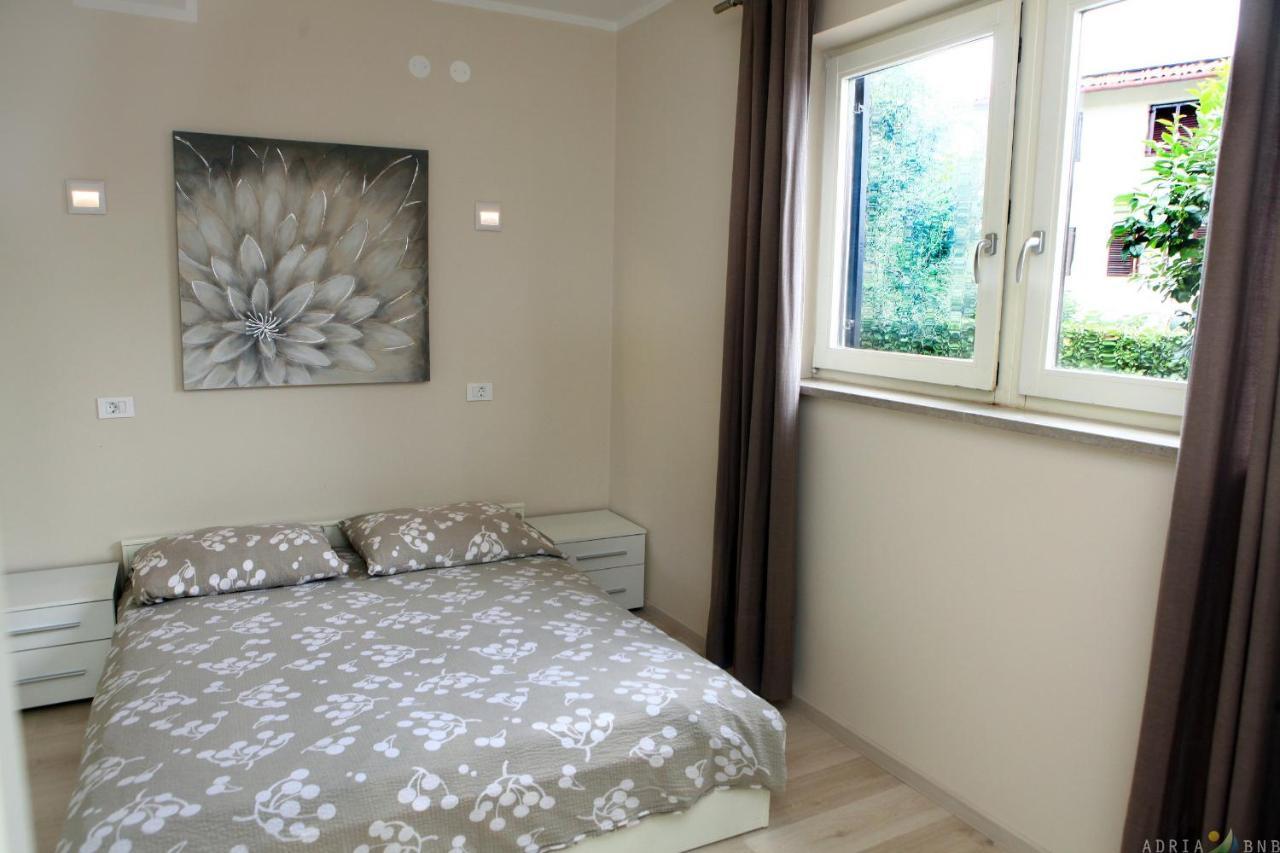 Spacious Izola Apartment Sl Exterior foto